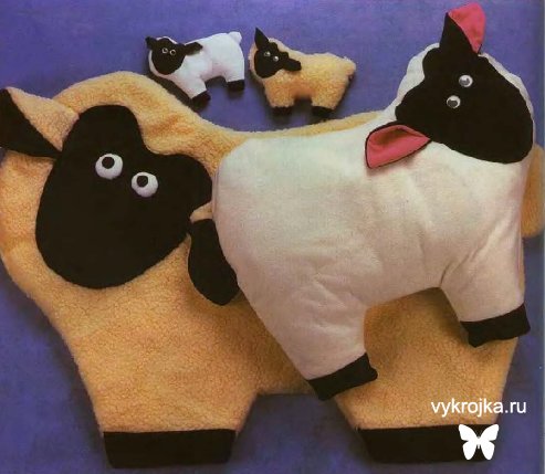 Выкройка игрушки-подушки "Овечка"