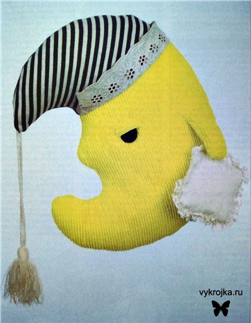 Выкройка игрушки-подушки Месяц Выкройка игрушки-подушки Месяц