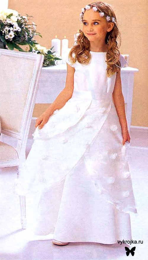 Белое платье с цветами для девочки